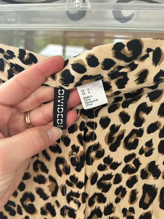 H&M Leopard Print Midi Skirt - Beige & Black - Picture 2 of 2